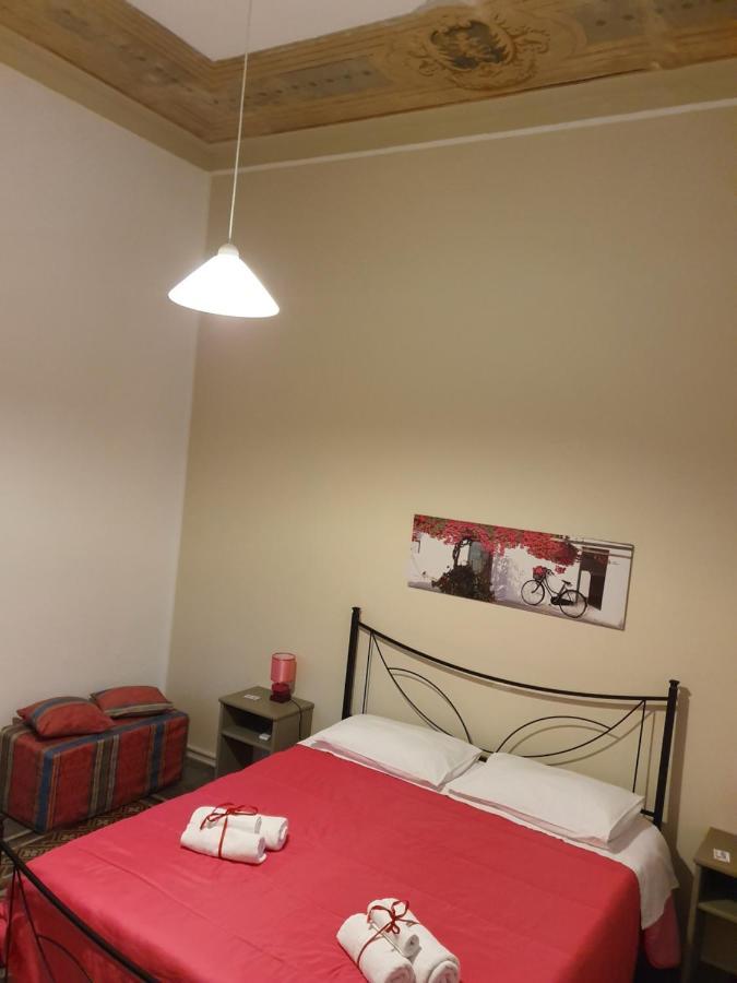 Rest And Go Bed & Breakfast Palermo Exterior photo