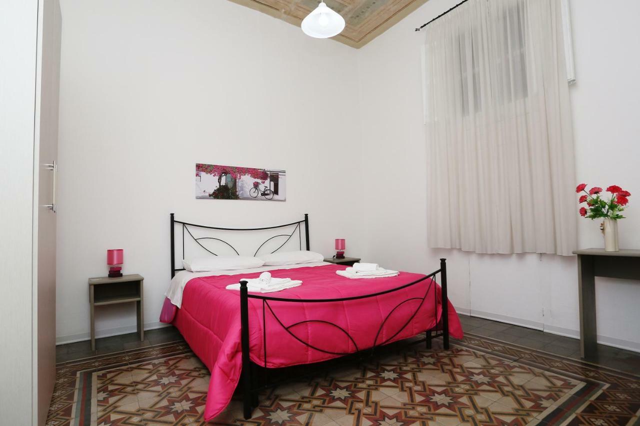 Rest And Go Bed & Breakfast Palermo Exterior photo