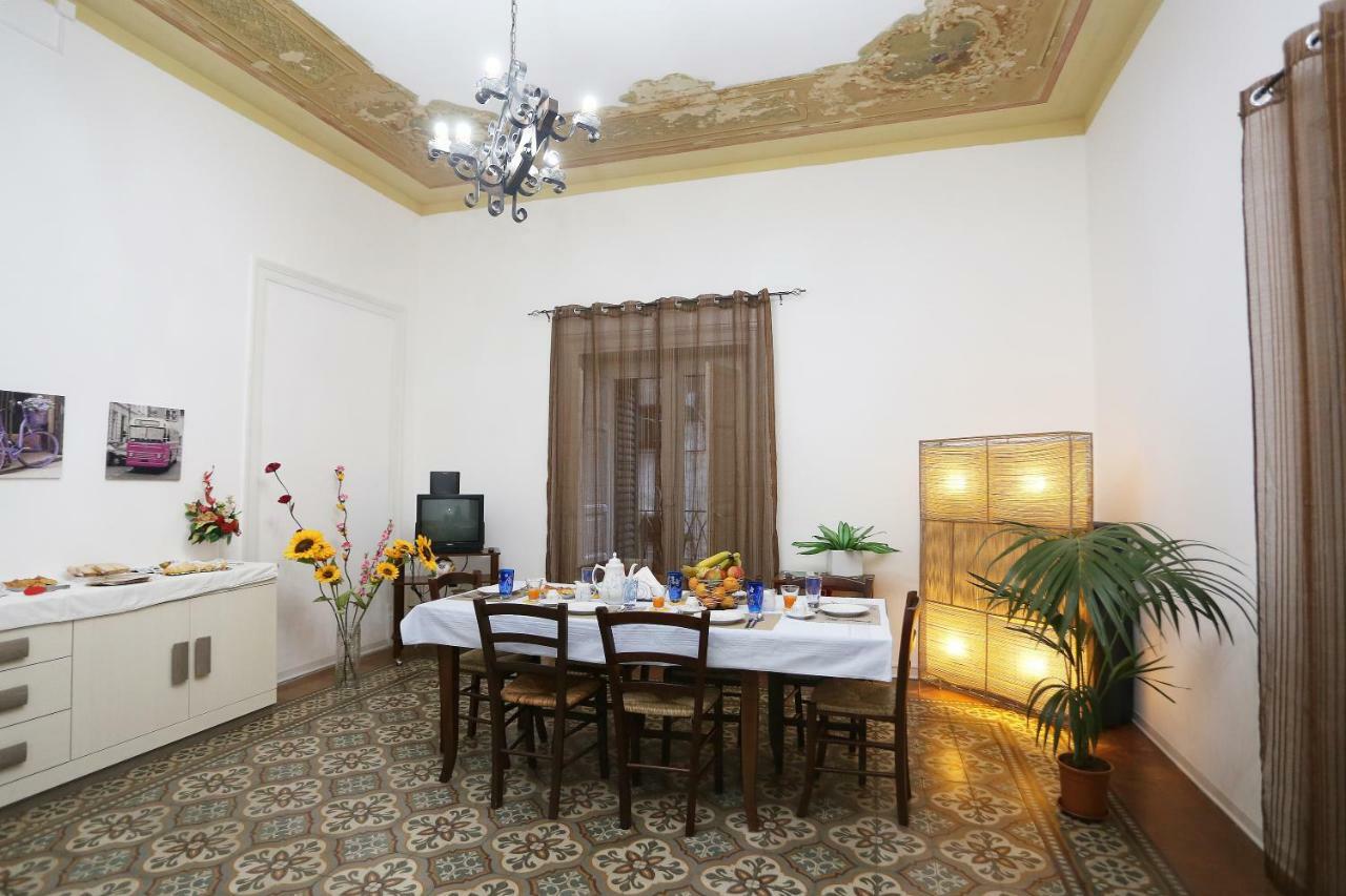 Rest And Go Bed & Breakfast Palermo Exterior photo